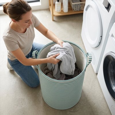 Panier à linge bleu rayé pliable avec poignée en tissu non tissé
