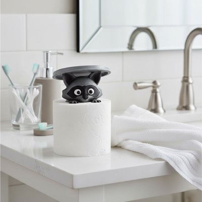 Porte papier toilette noir petit raton laveur avec couvercle en plastique