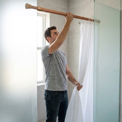 Barre de rideau de douche, brun effet bois, réglable, à ressort en métal, poteaux télescopiques extensibles,