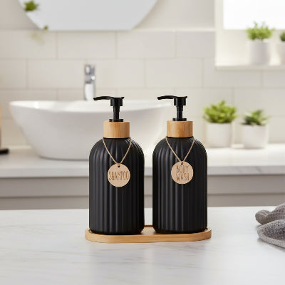 Distributeur de savon liquide noir et doré style vintage manuel, avec étiquette bois ronde