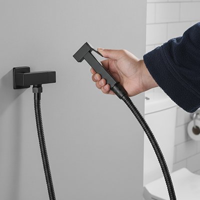 Douchette toilette noire, poignée cubique 