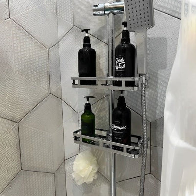 étagère salle de bain argentée sur tige