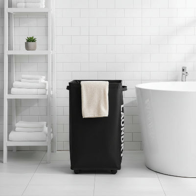 panier a linge noir avec roulettes très fin et haut pour espace étroit