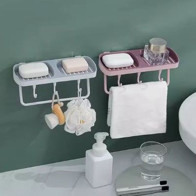 Porte savon dans douche mural rose et bleu avec crochet et barre à suspendre