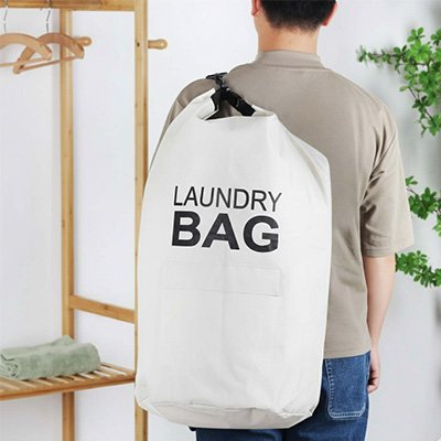 Sac à linge sale blanc imperméable grand format à suspendre