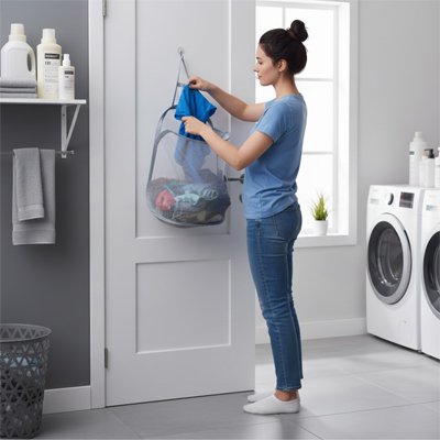 sac linge sale suspendu mural gris