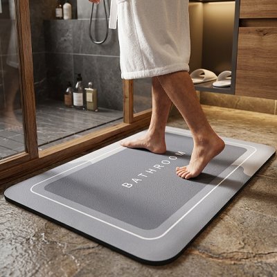 tapis de douche antidérapant gris, rectangulaire, angles arrondis, imprimé bathroom, contour gris clair