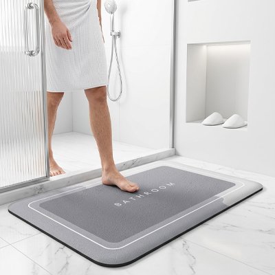 tapis de douche antidérapant rectangulaire avec des angles arrondis, imprimé bathroom, contour gris clair