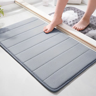 tapis de salle de bain antidérapant gris clair absorbant