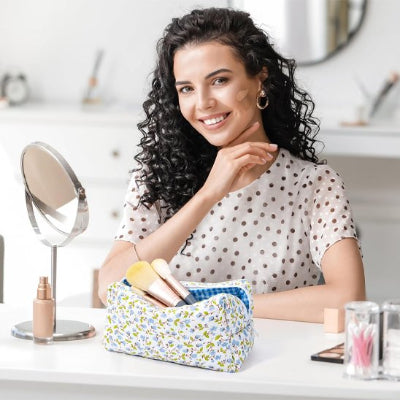 Trousse de toilette bleu, Organisateur de rangement, sac de maquillage matelassé bouffant à fleurs