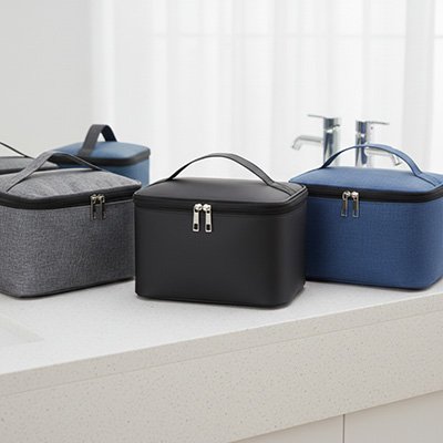 Trousse de toilette homme, forme rectangulaire design léger, grande capacité, grande poignée centrale 