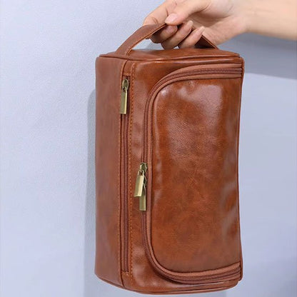 Trousse de toilette marron avec poignée latérale 