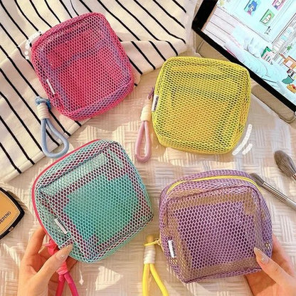 Trousse de toilette mini pochette carrée en maille transparente, 4 coloris 