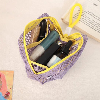 Trousse de toilette mini pochette carrée en maille transparente, violette à la fermeture jaune