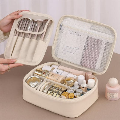 Trousse de toilette rose clair, rectangle, compacte avec compartiments, filet de rangement